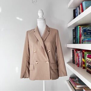 Aritzia Babaton Atelier Leonard Double-Breasted Beige Blazer size 2